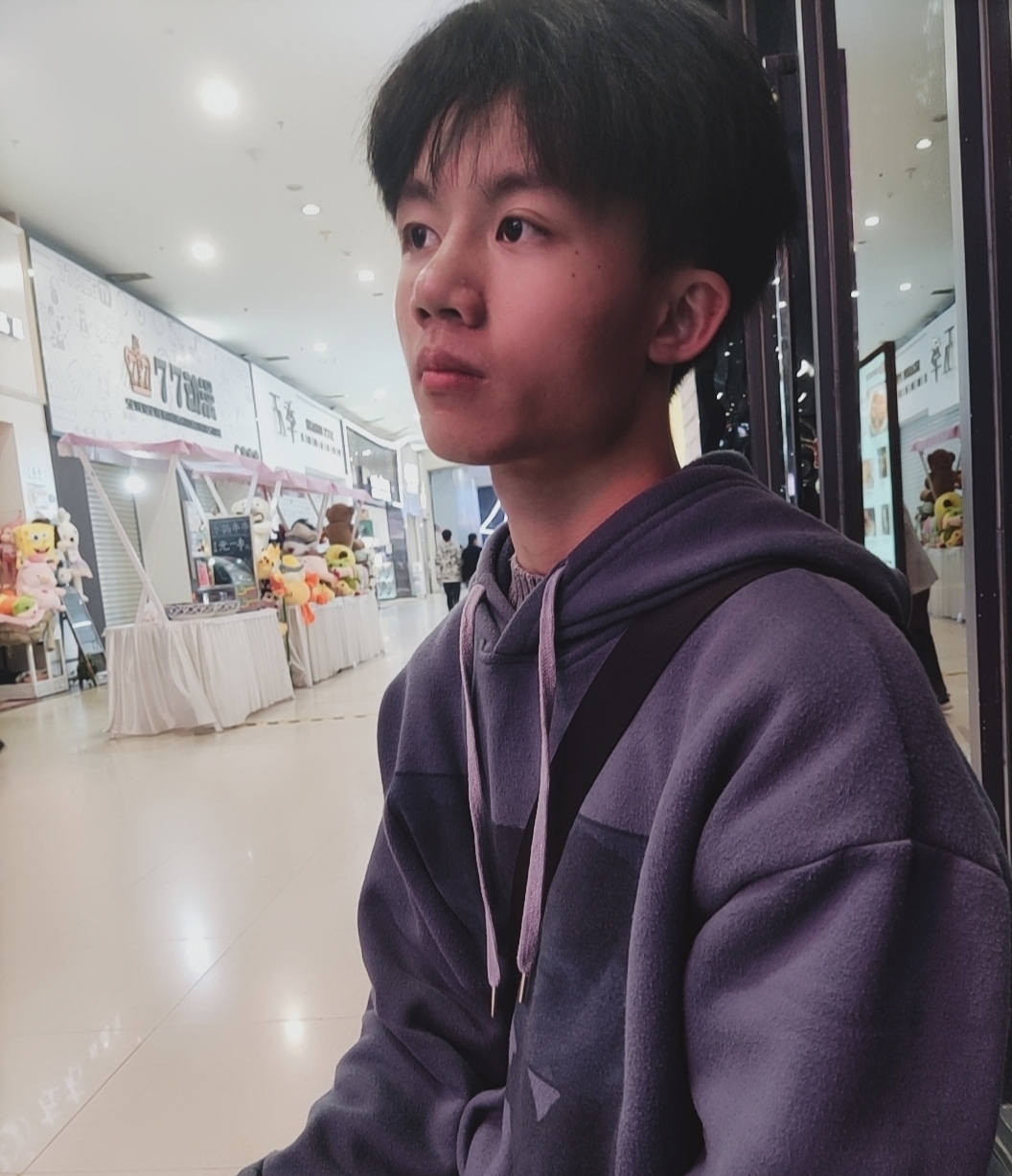曾教员 照片