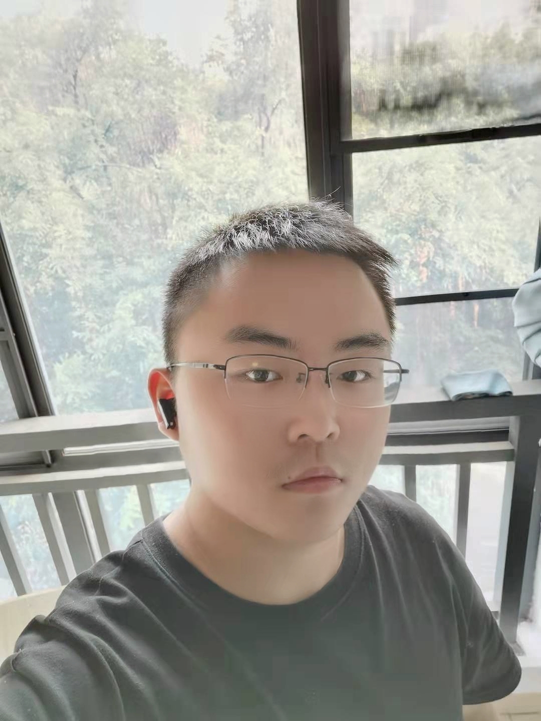 向教员 照片