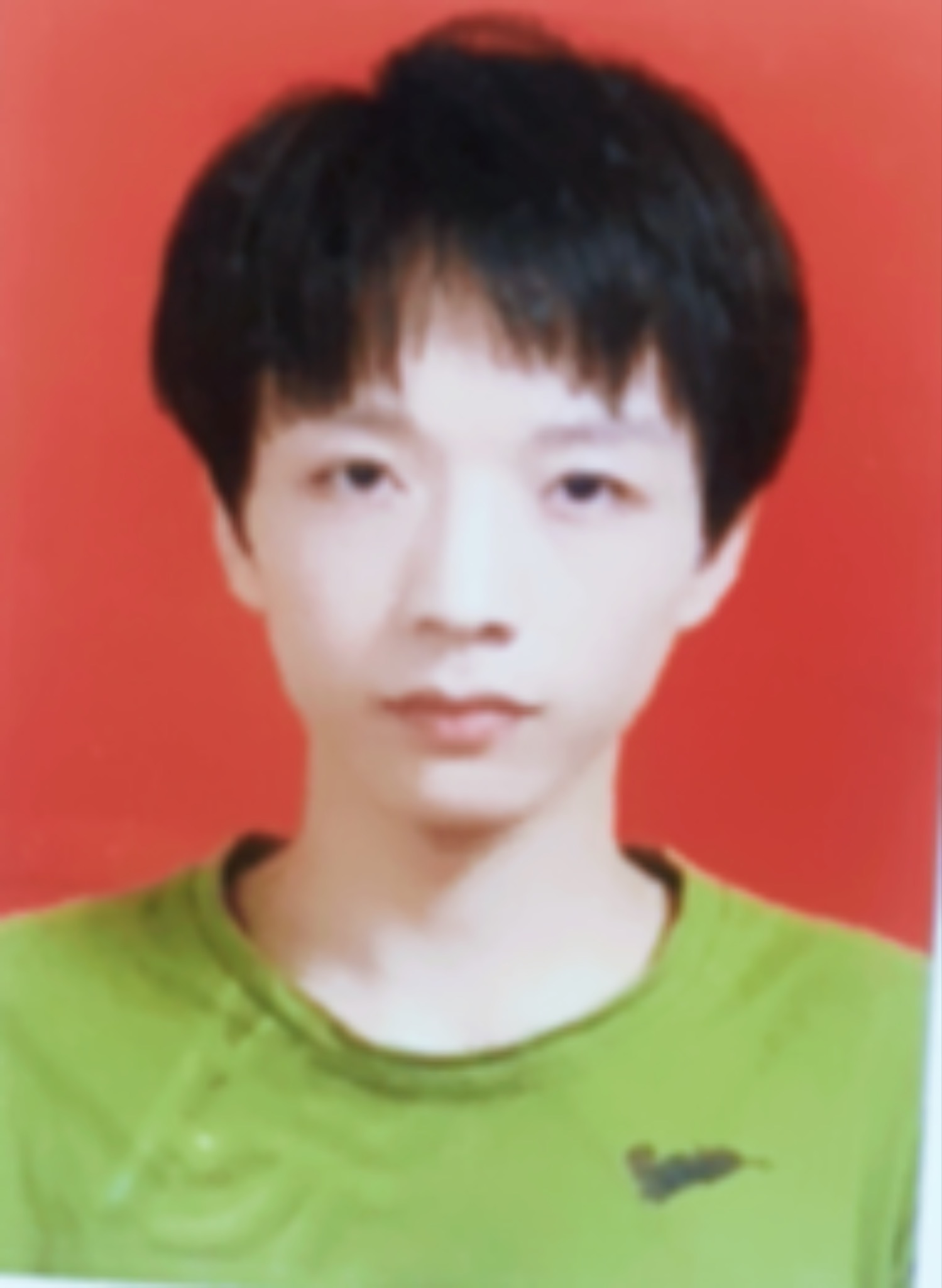 王教员 照片