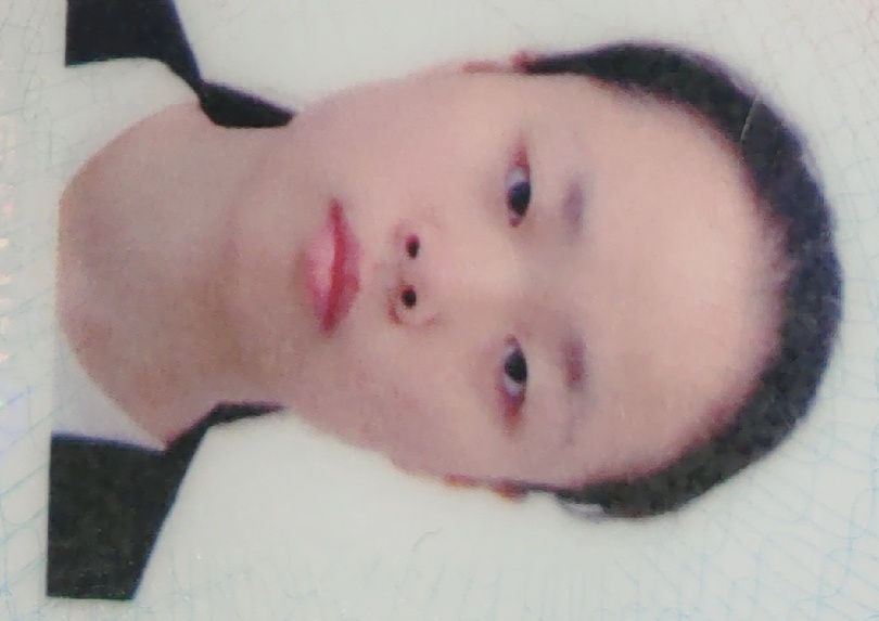 李教员 照片
