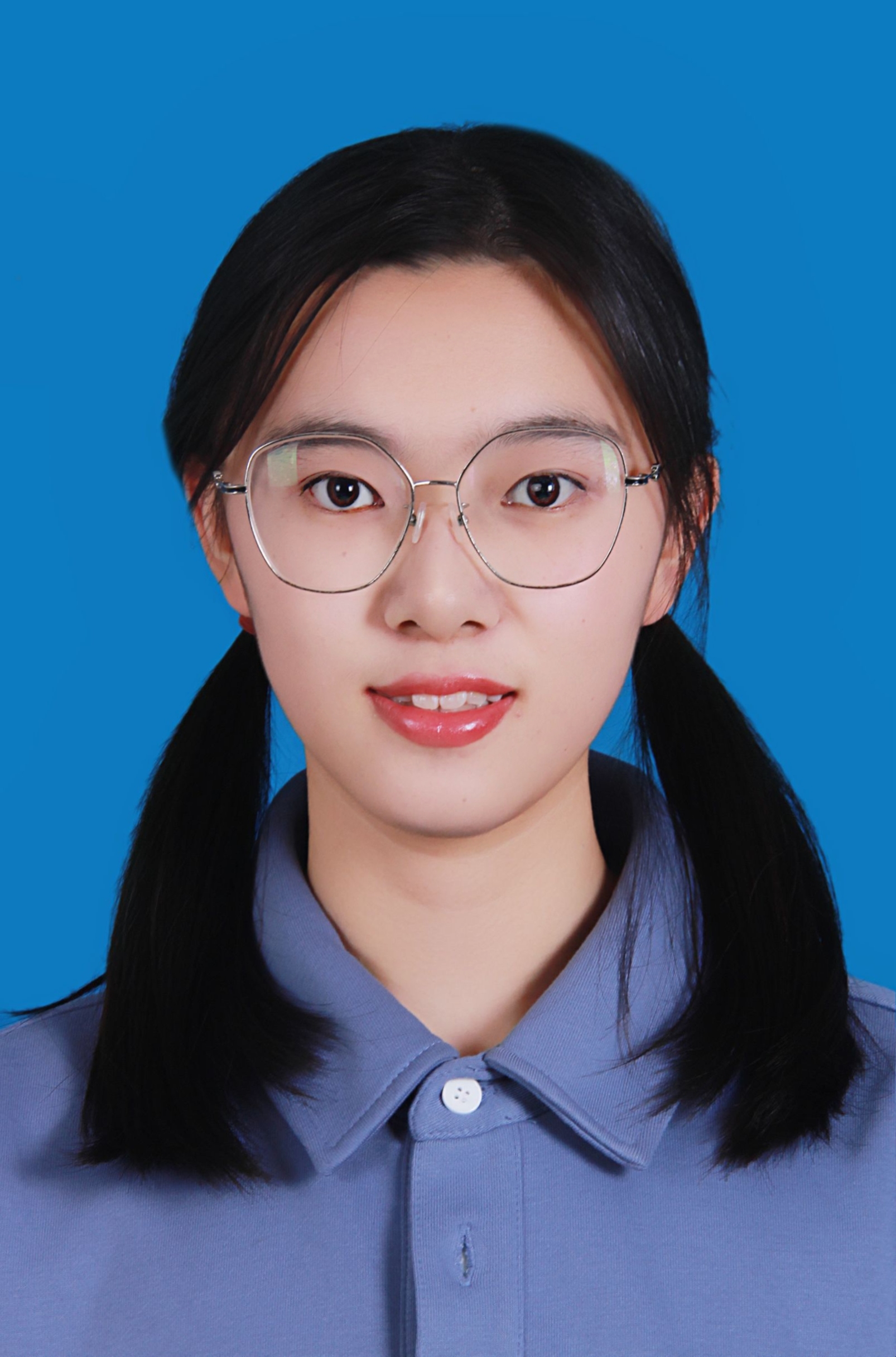王教员 照片