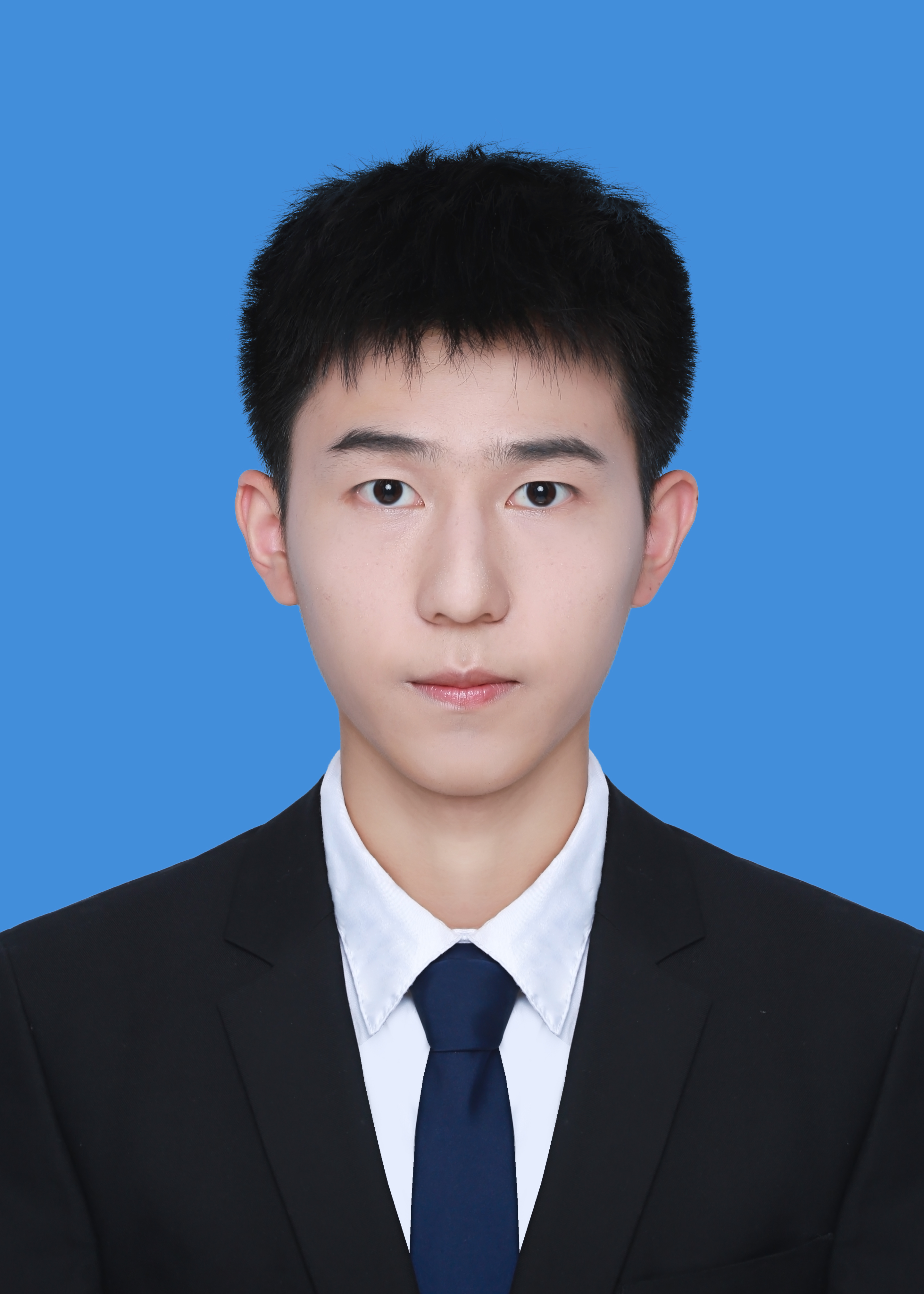 张教员 照片