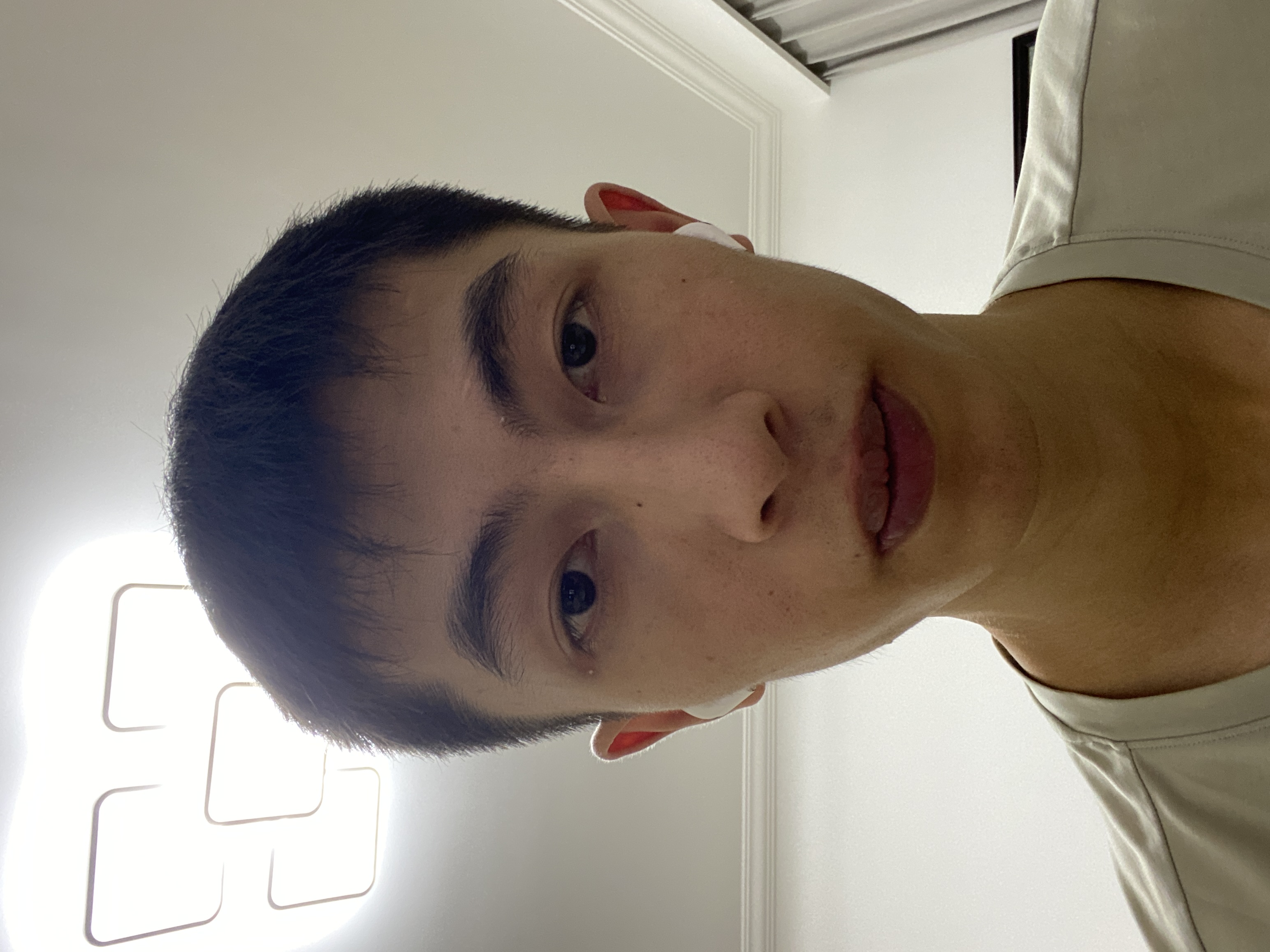 江教员 照片