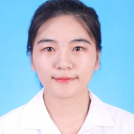 杨教员 照片