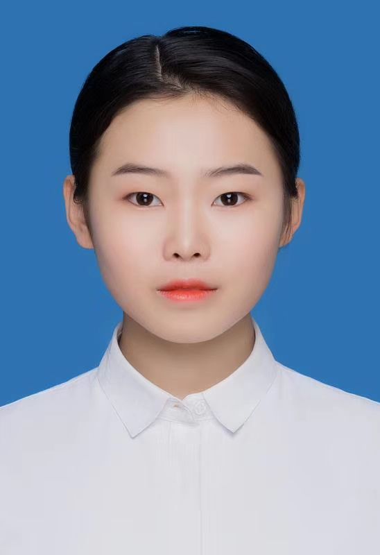 江教员 照片