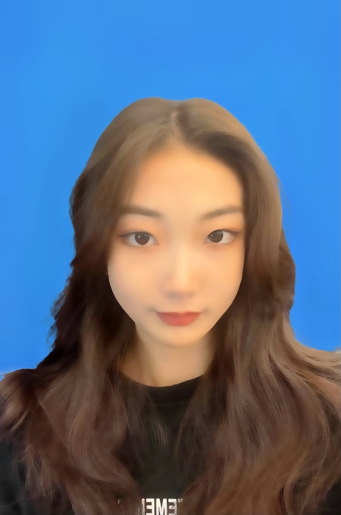 李教员 照片