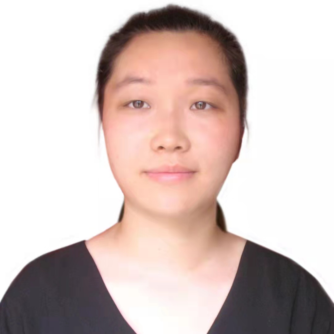 阳教员 照片