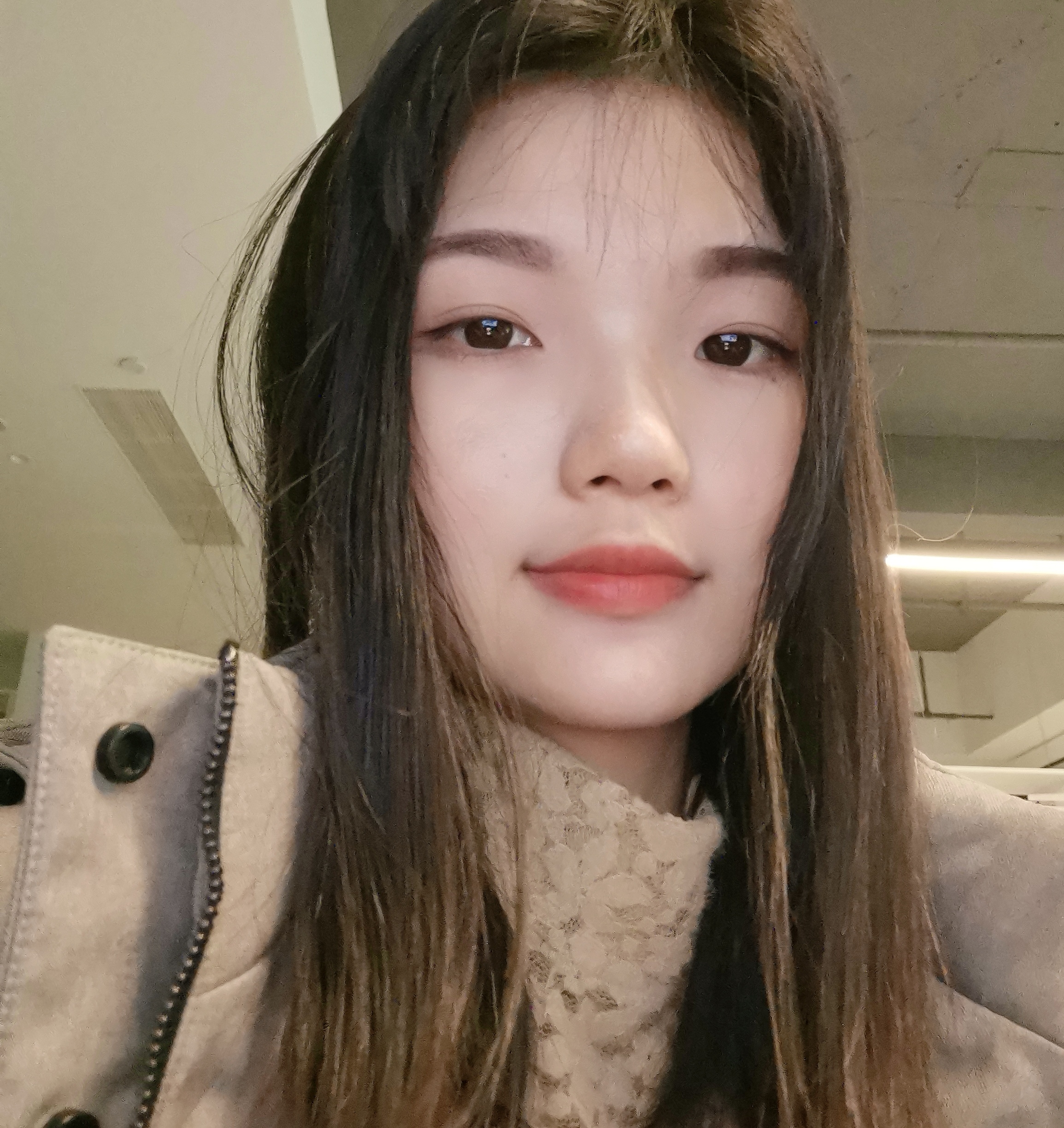 李教员 照片
