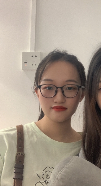 程教员 照片