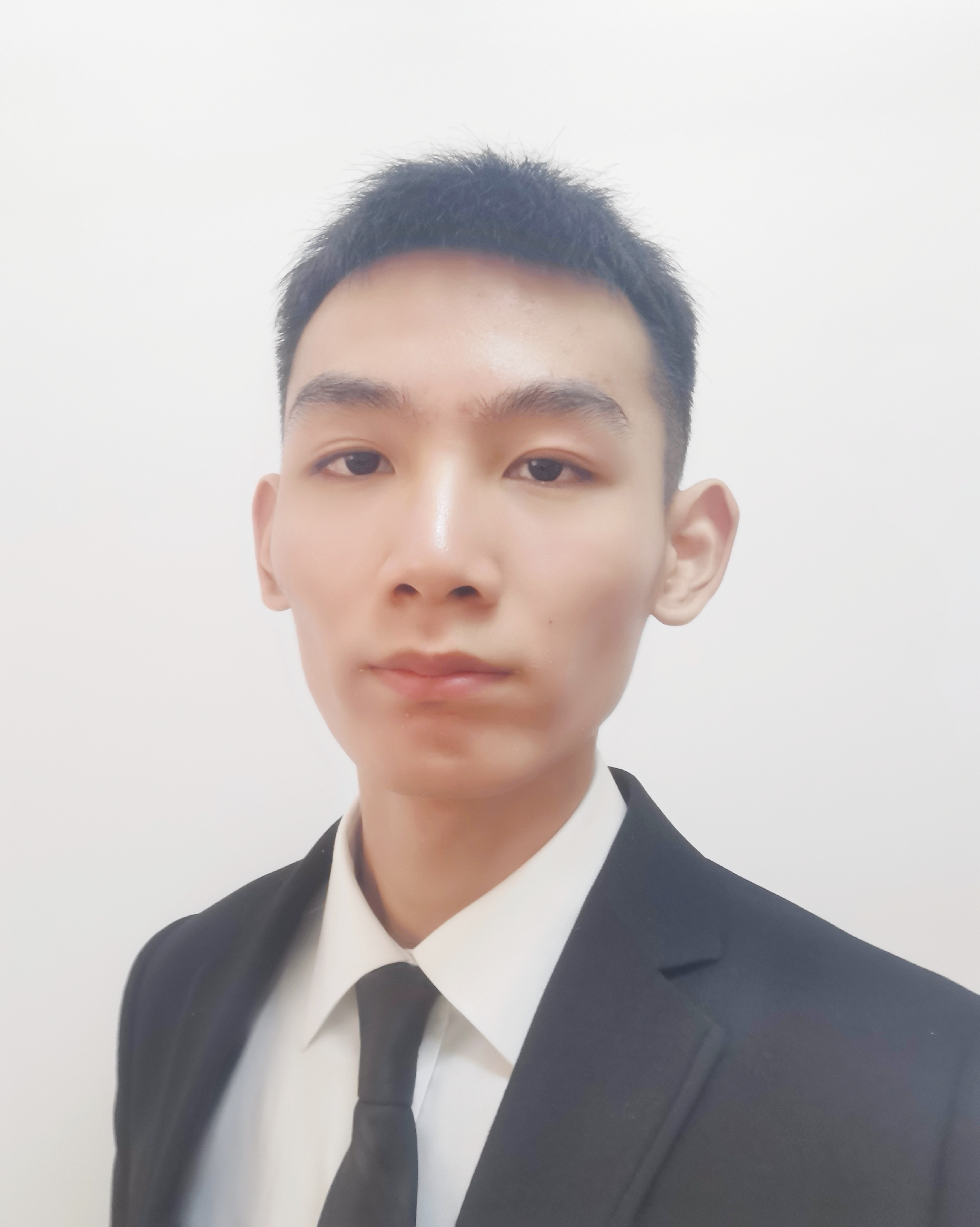 张教员 照片