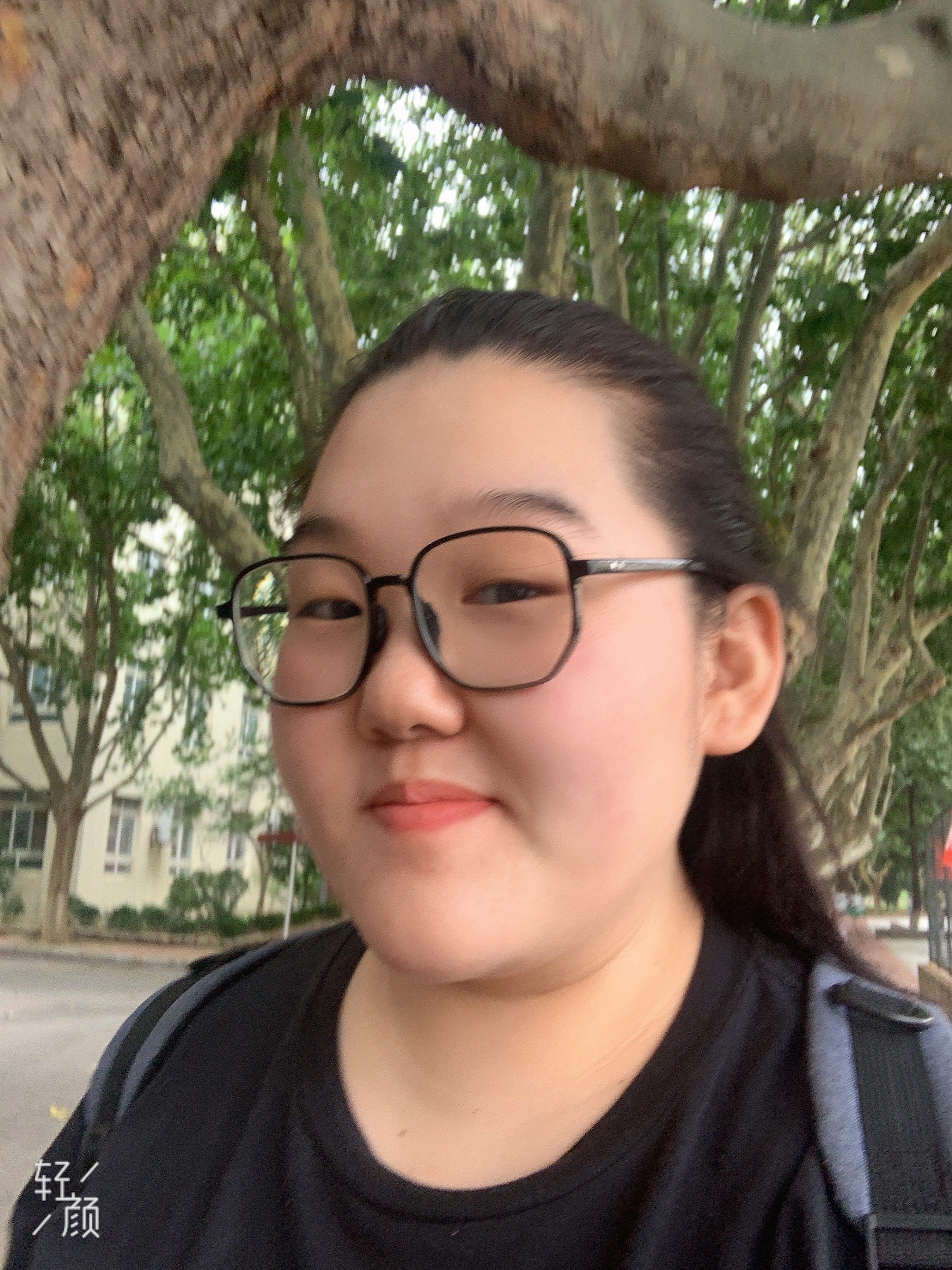 刁教员 照片