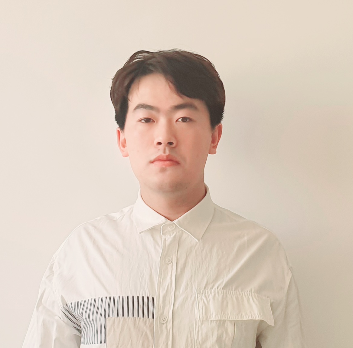 李教员 照片