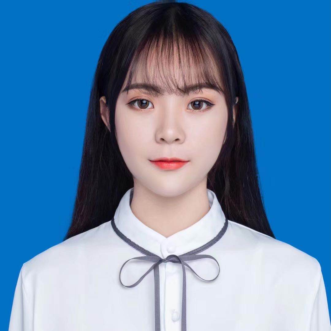 周教员 照片