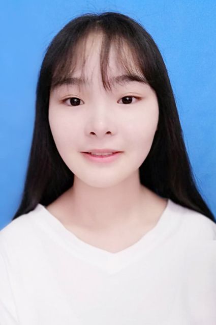 李教员 照片