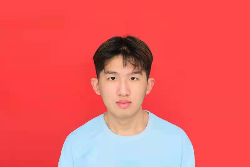 张教员 照片