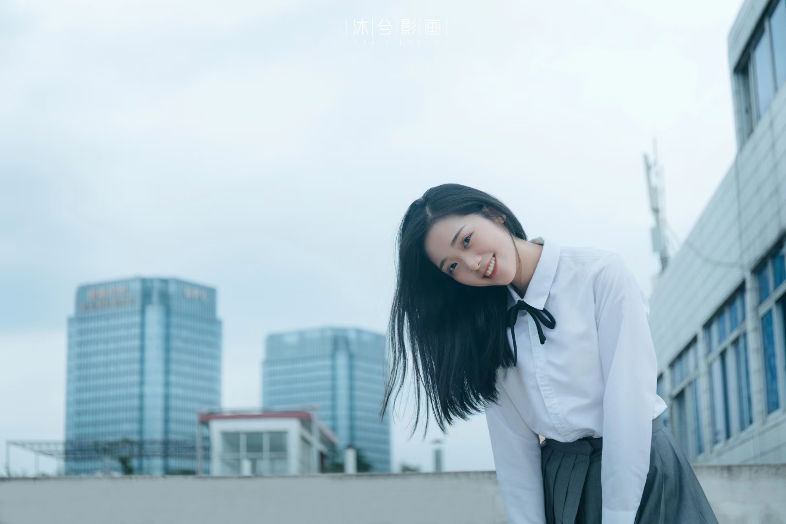 曾教员 照片
