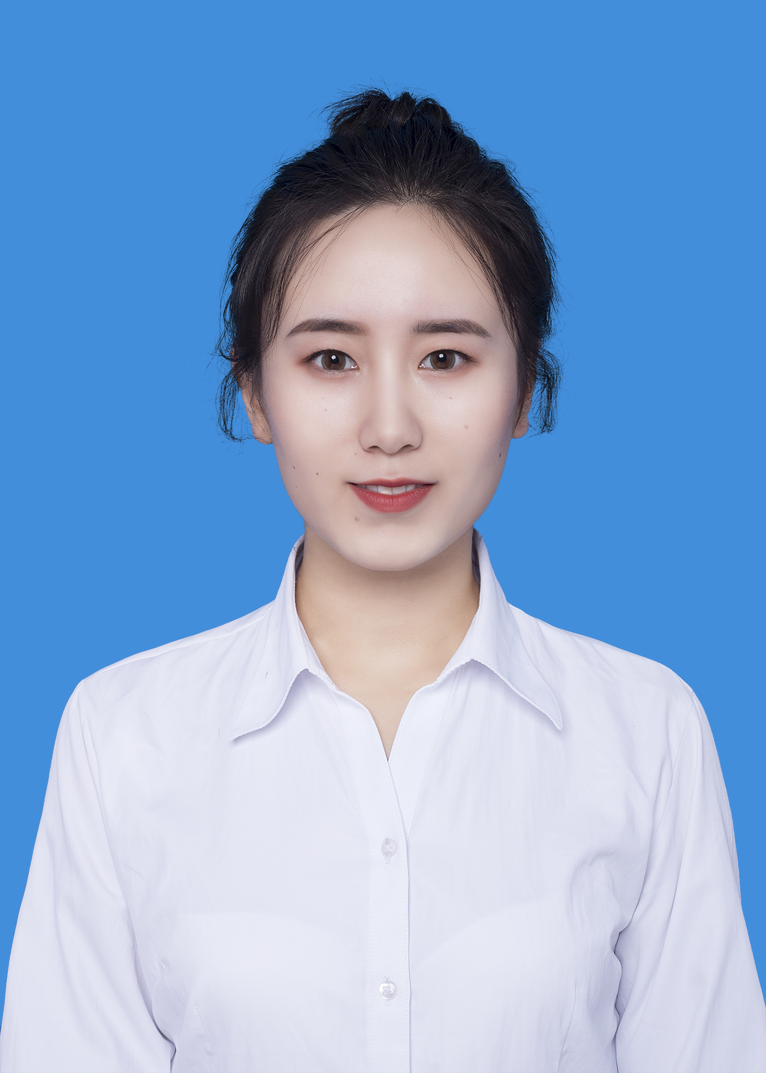 张教员 照片
