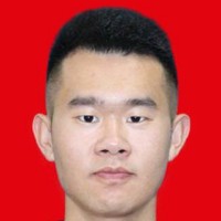 宫教员 照片