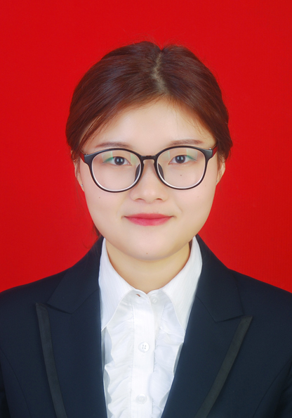 杨教员 照片