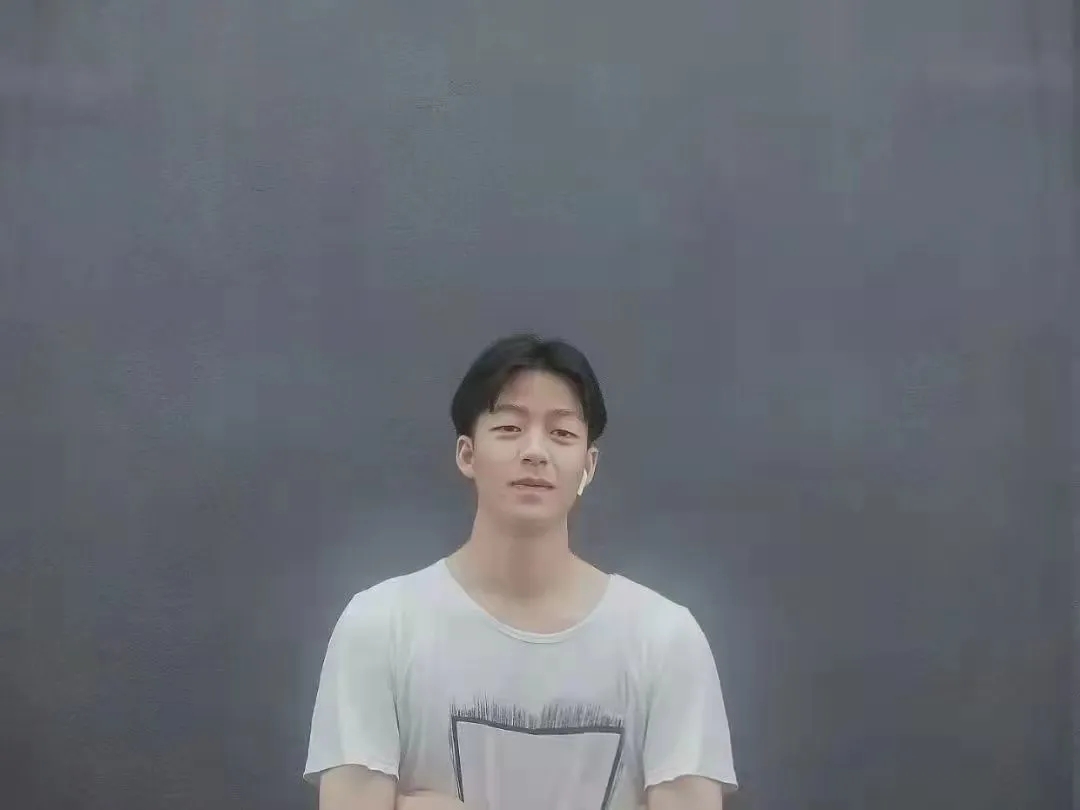 杨教员 照片