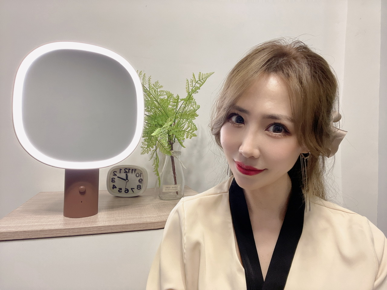 金教员 照片