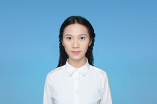 黄教员 照片