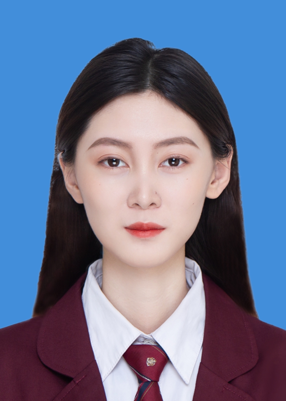 王教员 照片