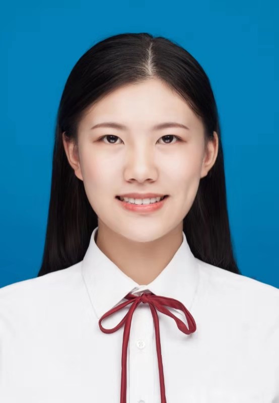 王教员 照片