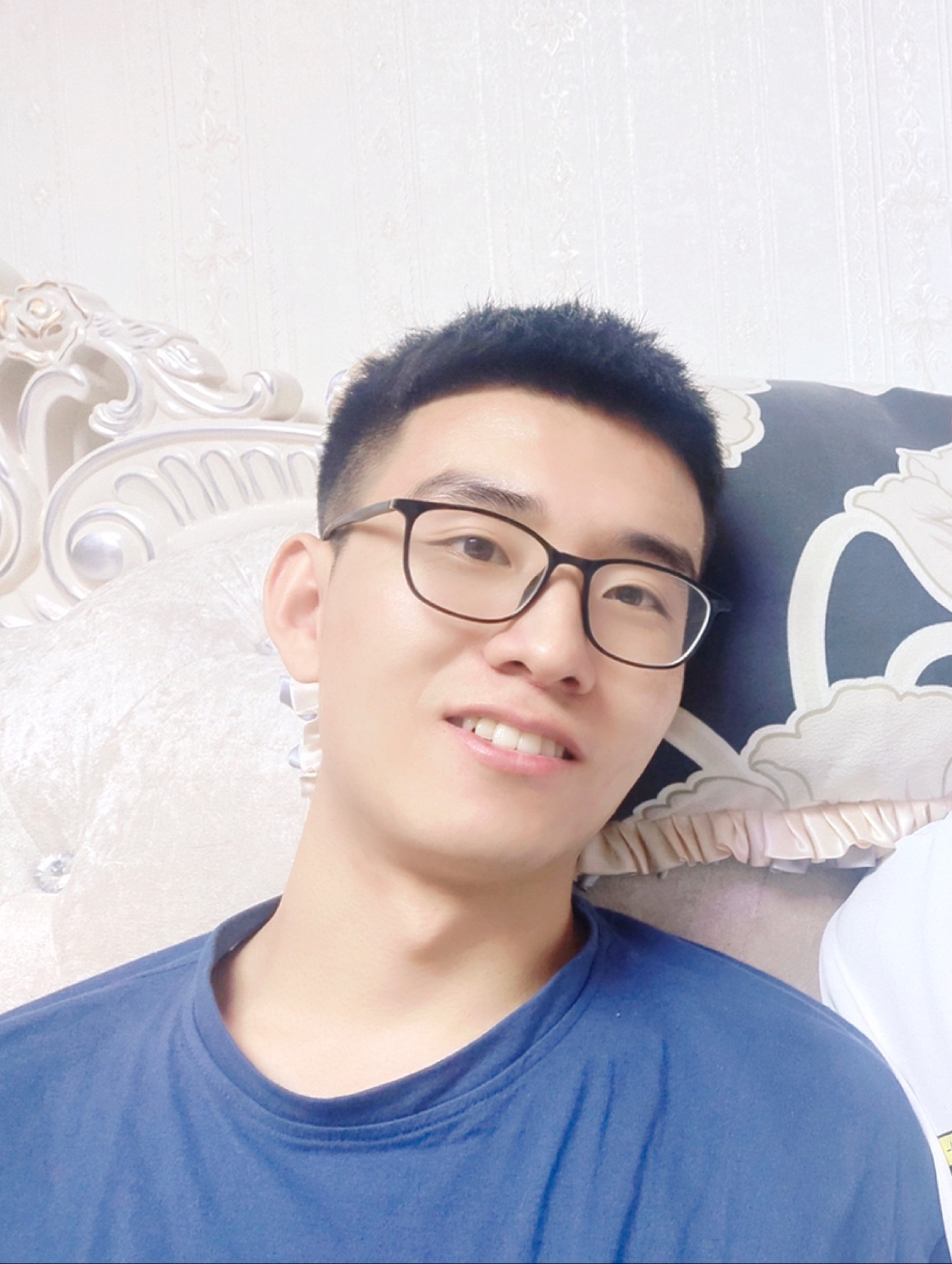 顾教员 照片