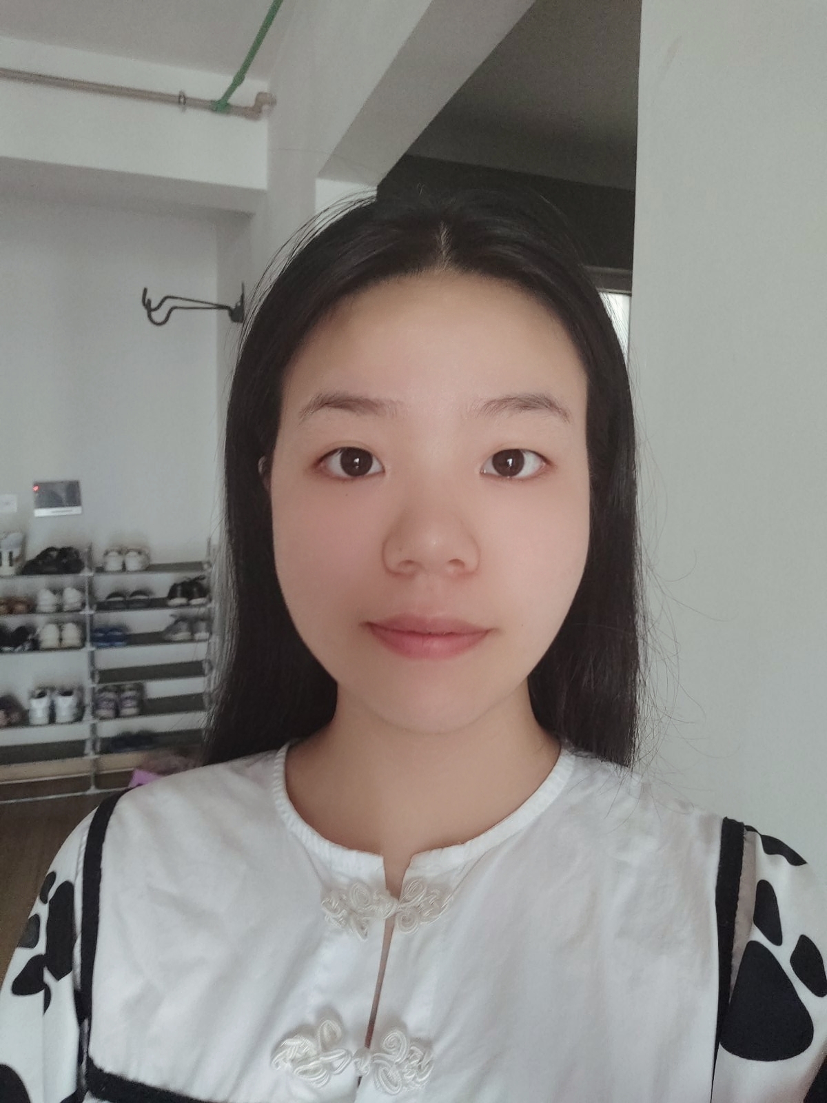 彭教员 照片