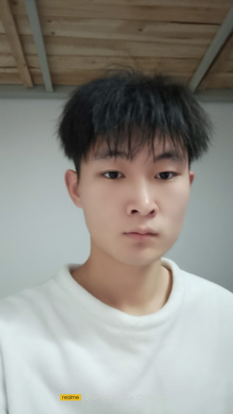 魏教员 照片