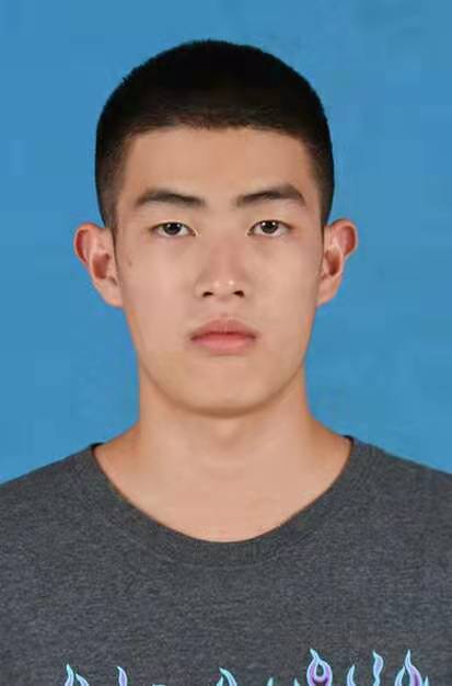 李教员 照片