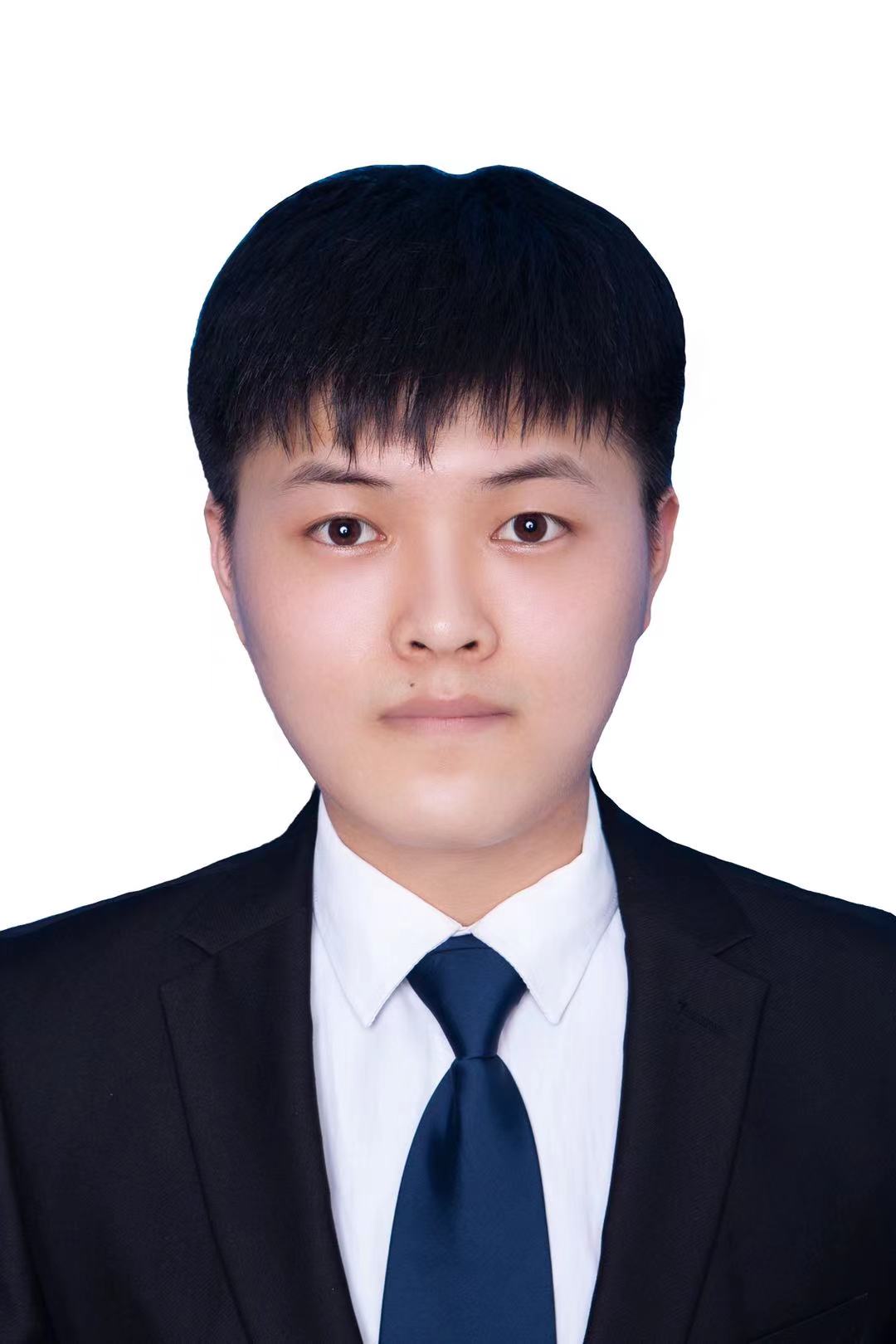 吉教员 照片