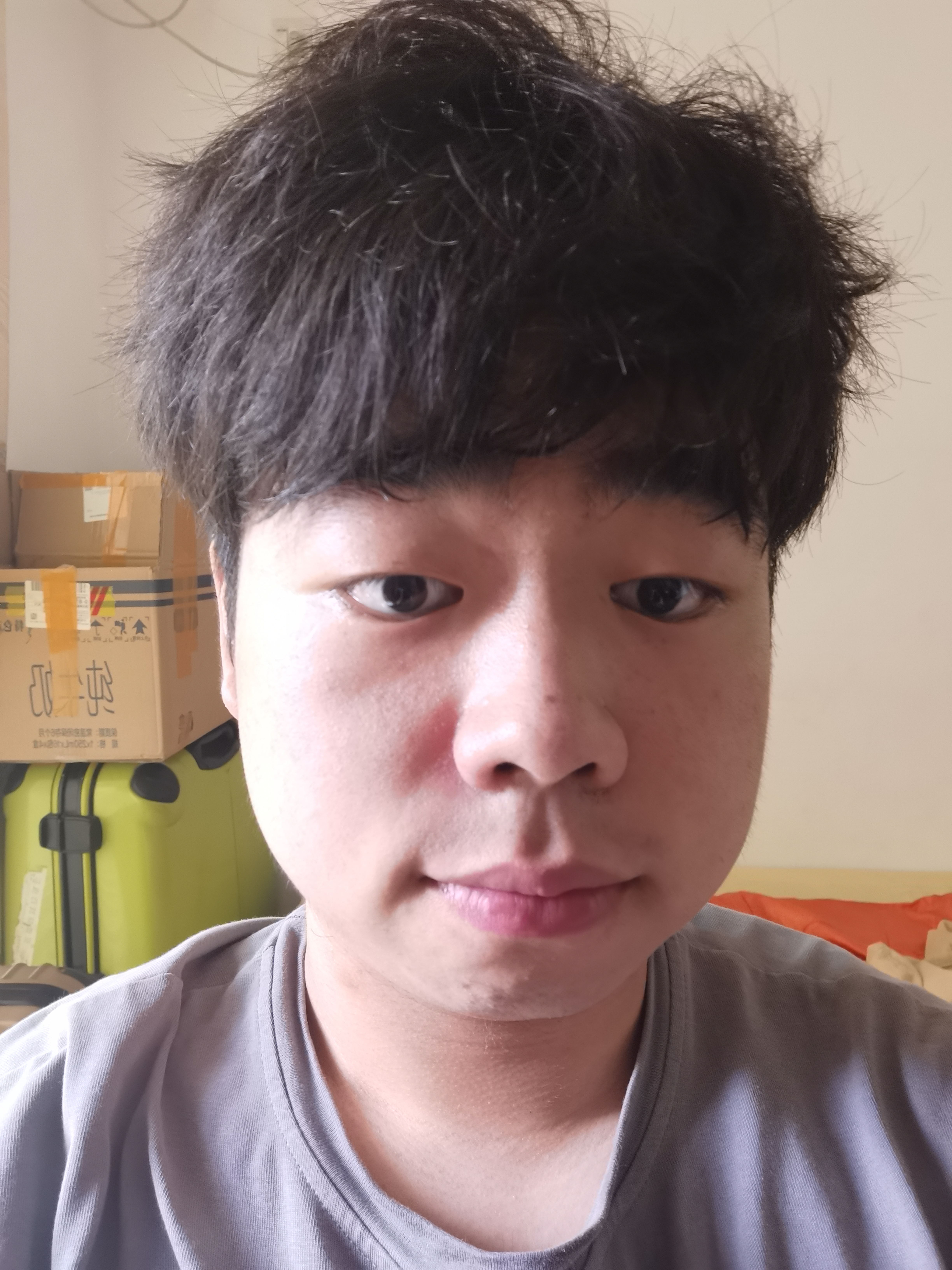 周教员 照片