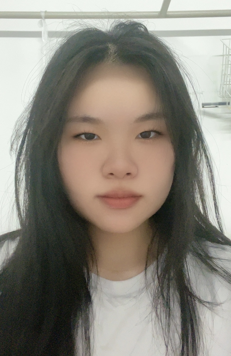 郑教员 照片