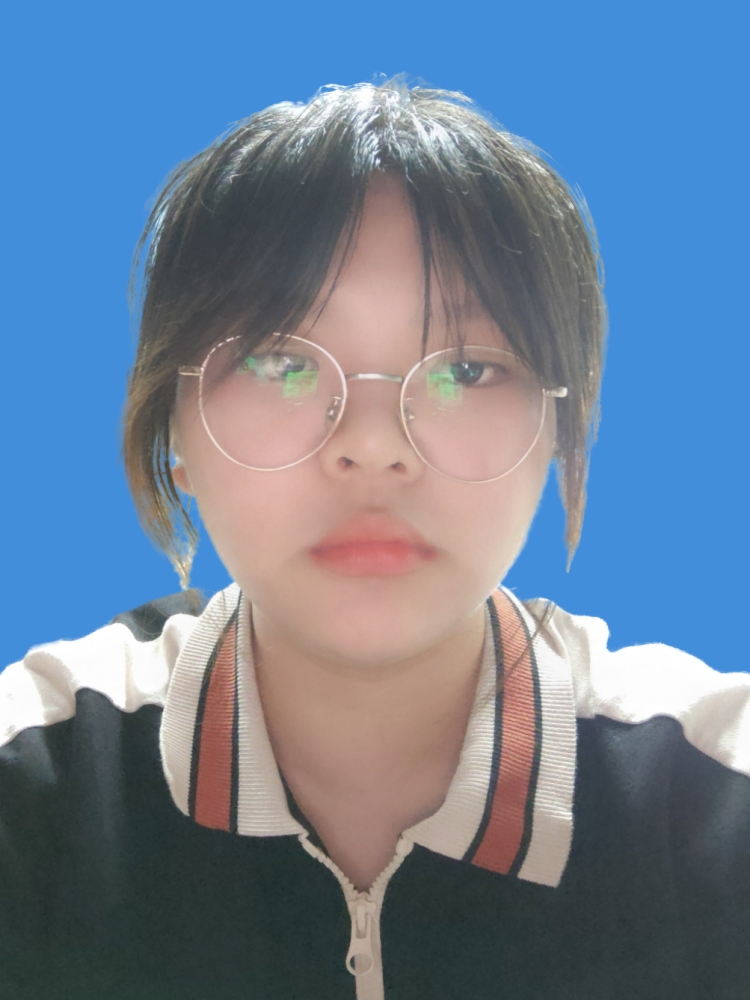 张教员 照片