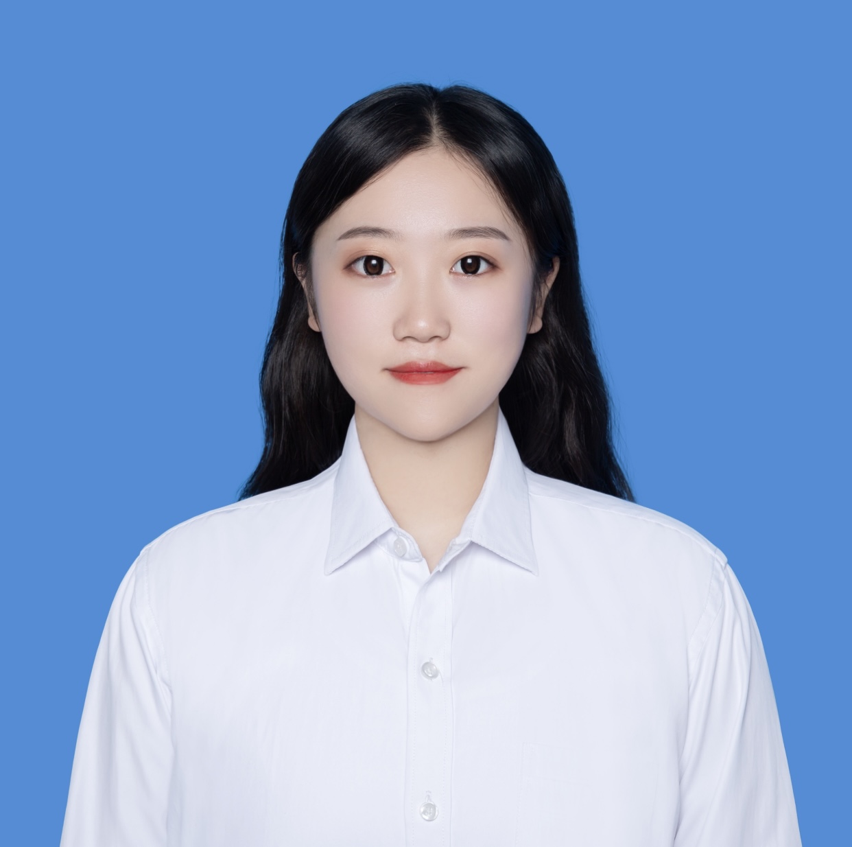 山教员 照片