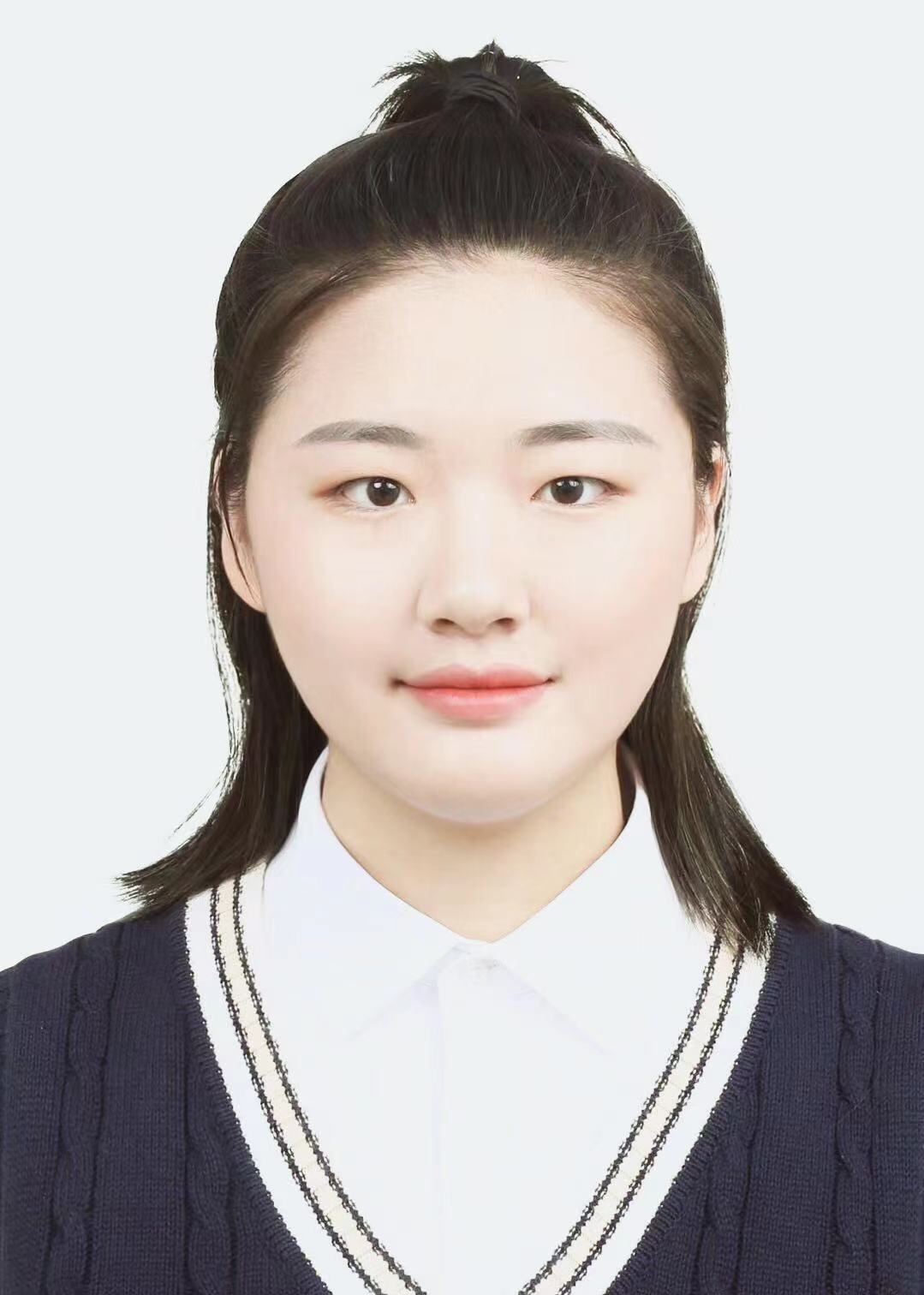 李教员 照片