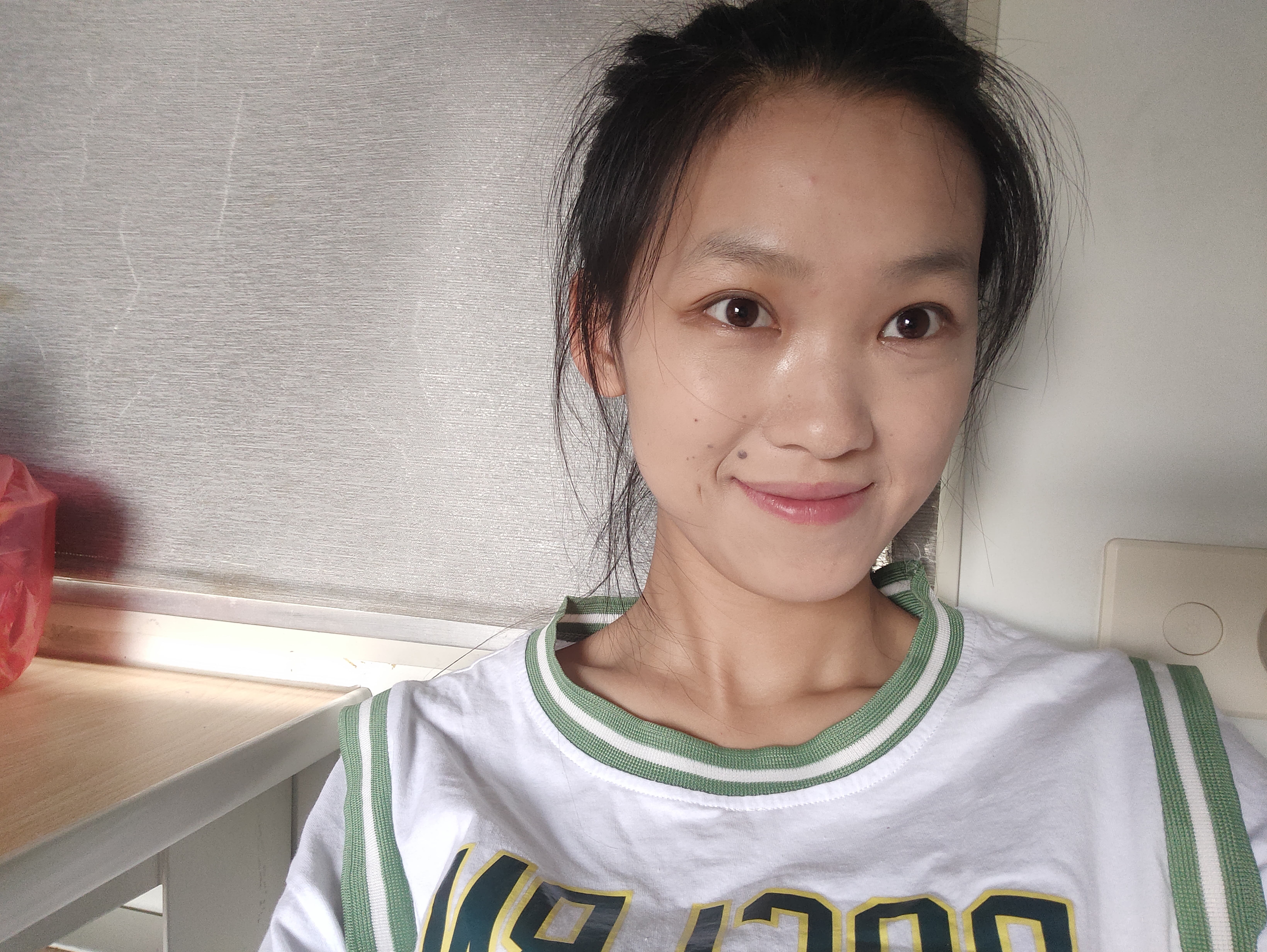 韩教员 照片