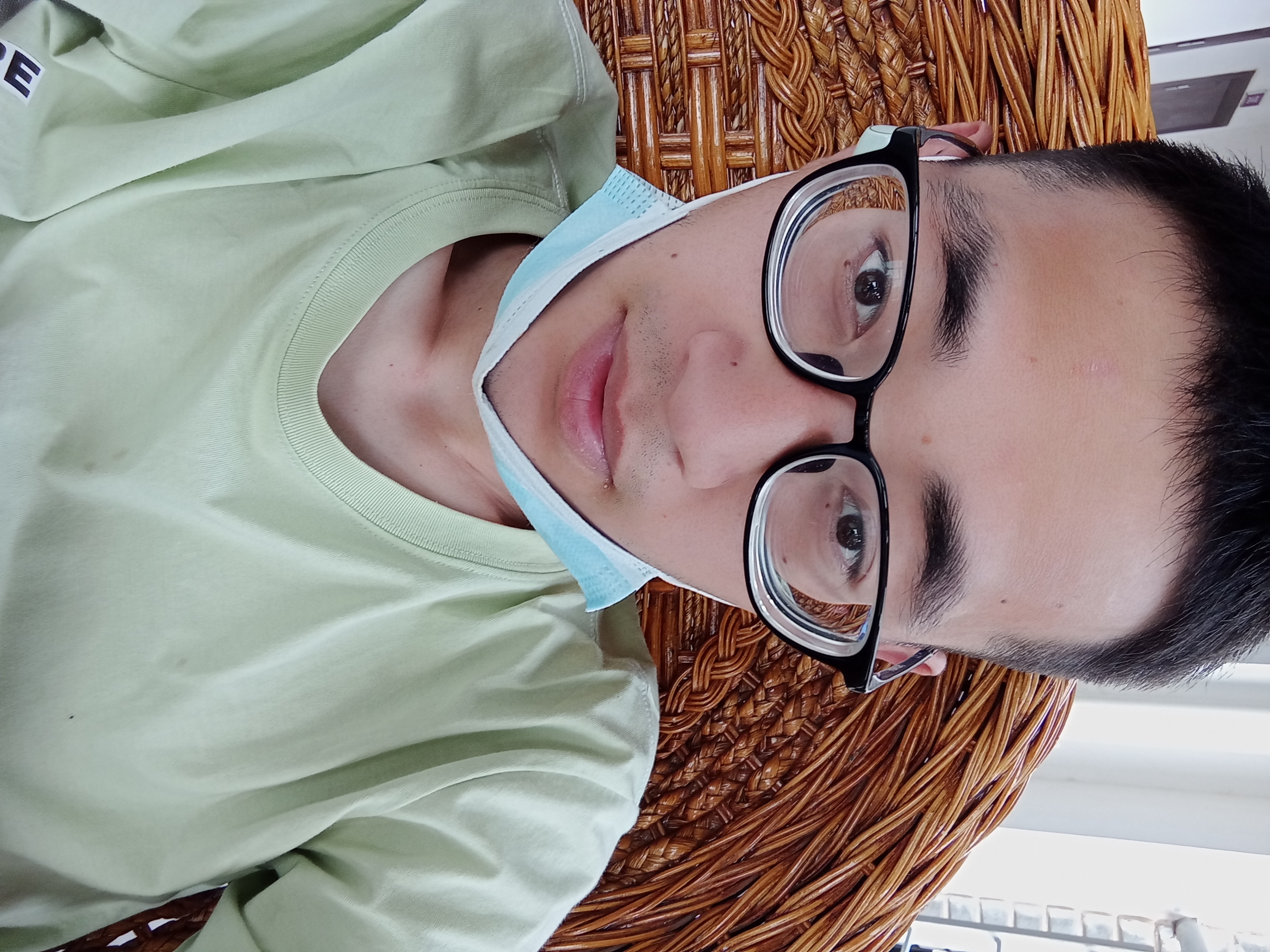 王教员 照片