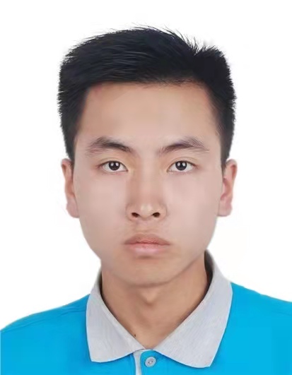 余教员 照片