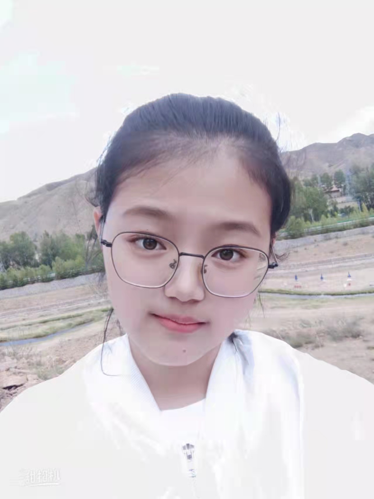 弓教员 照片