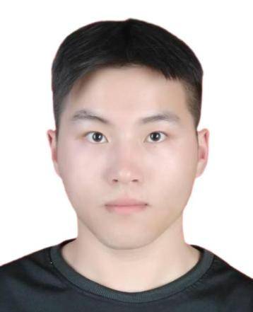 张教员 照片