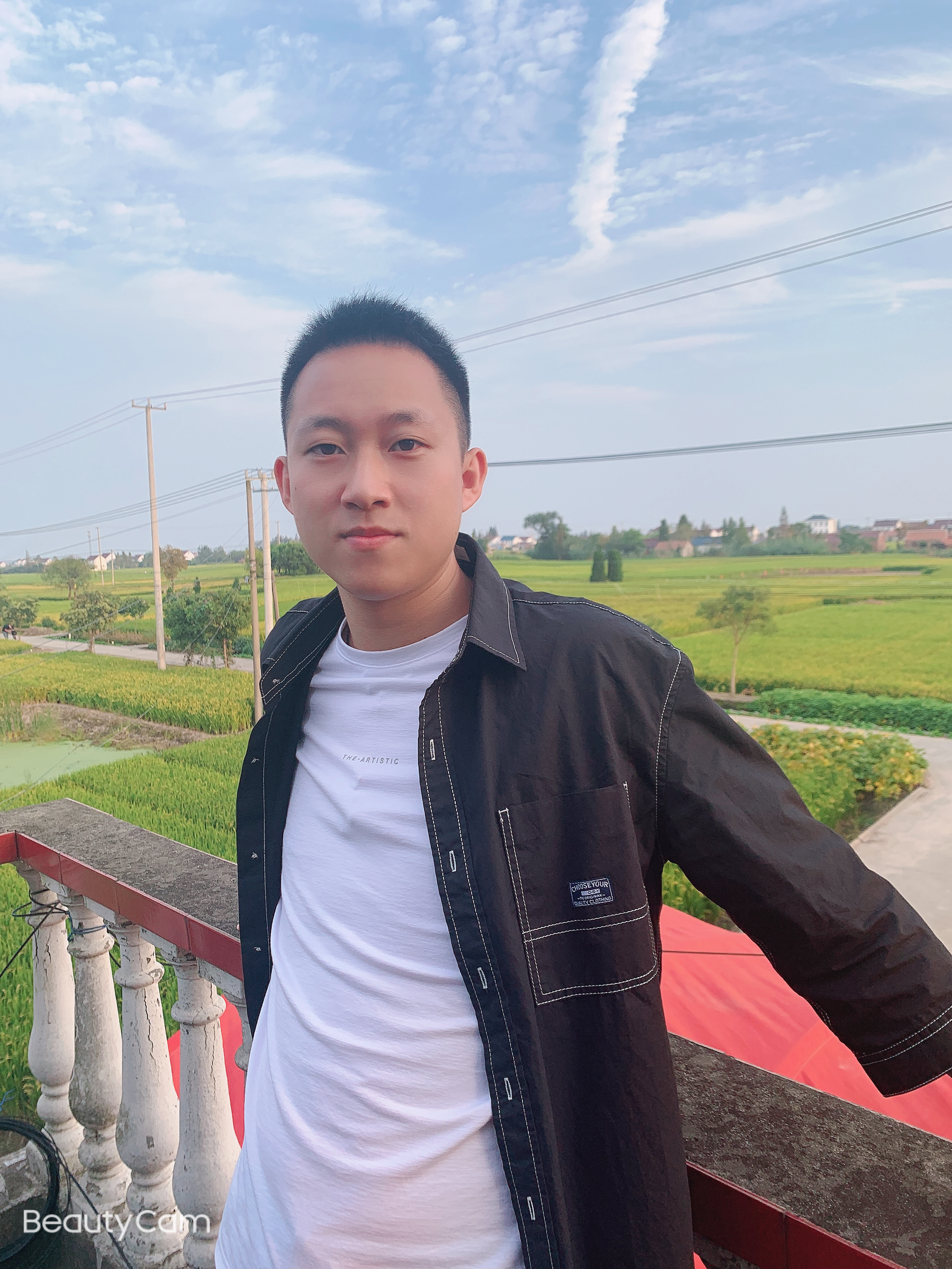 陈教员 照片