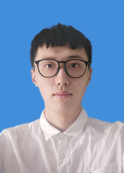 李教员 照片