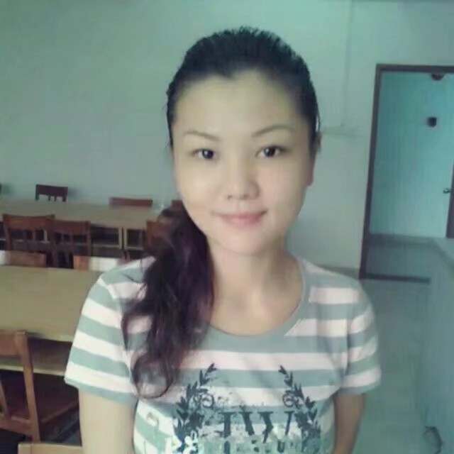 郑教员 照片