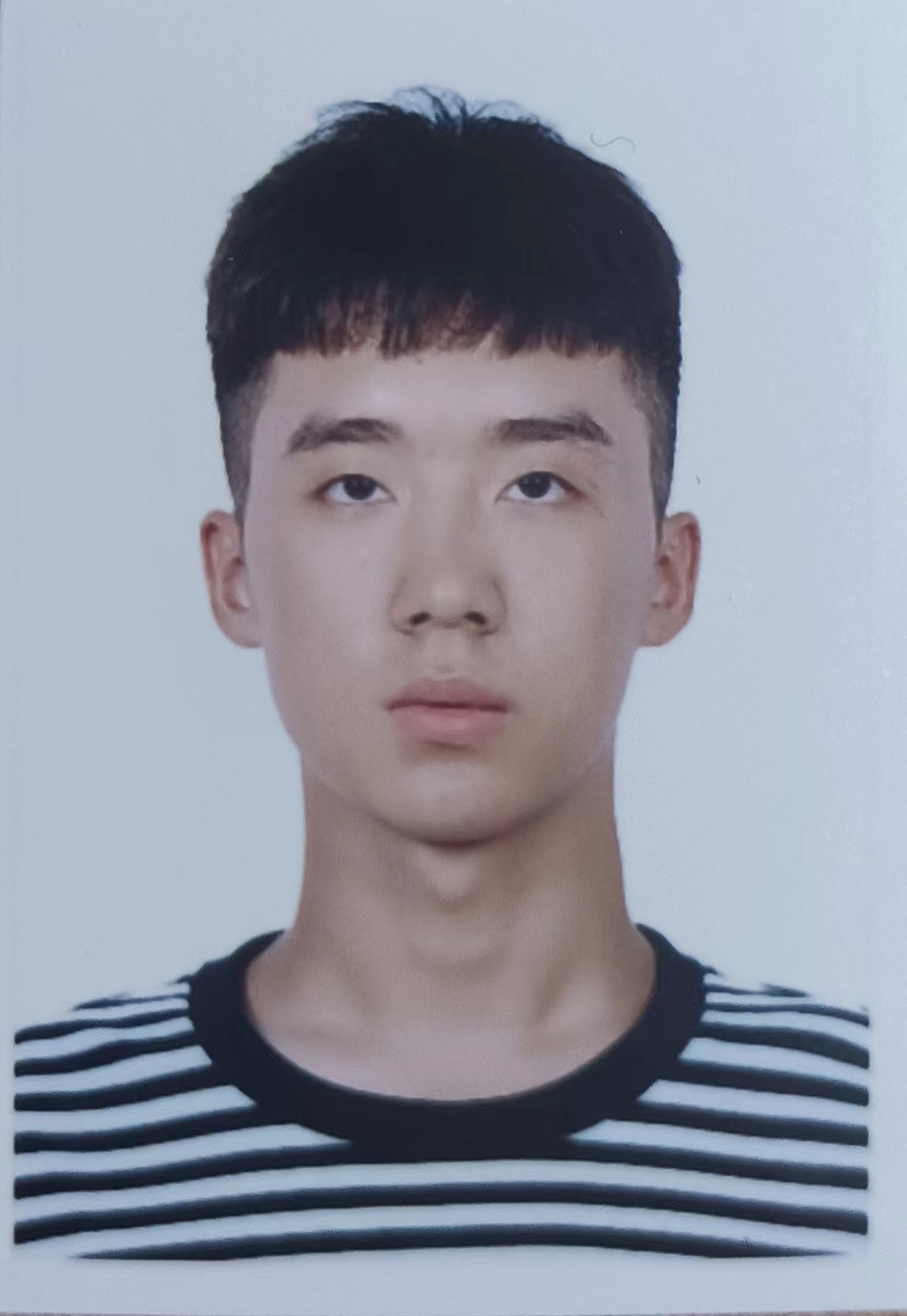 胡教员 照片