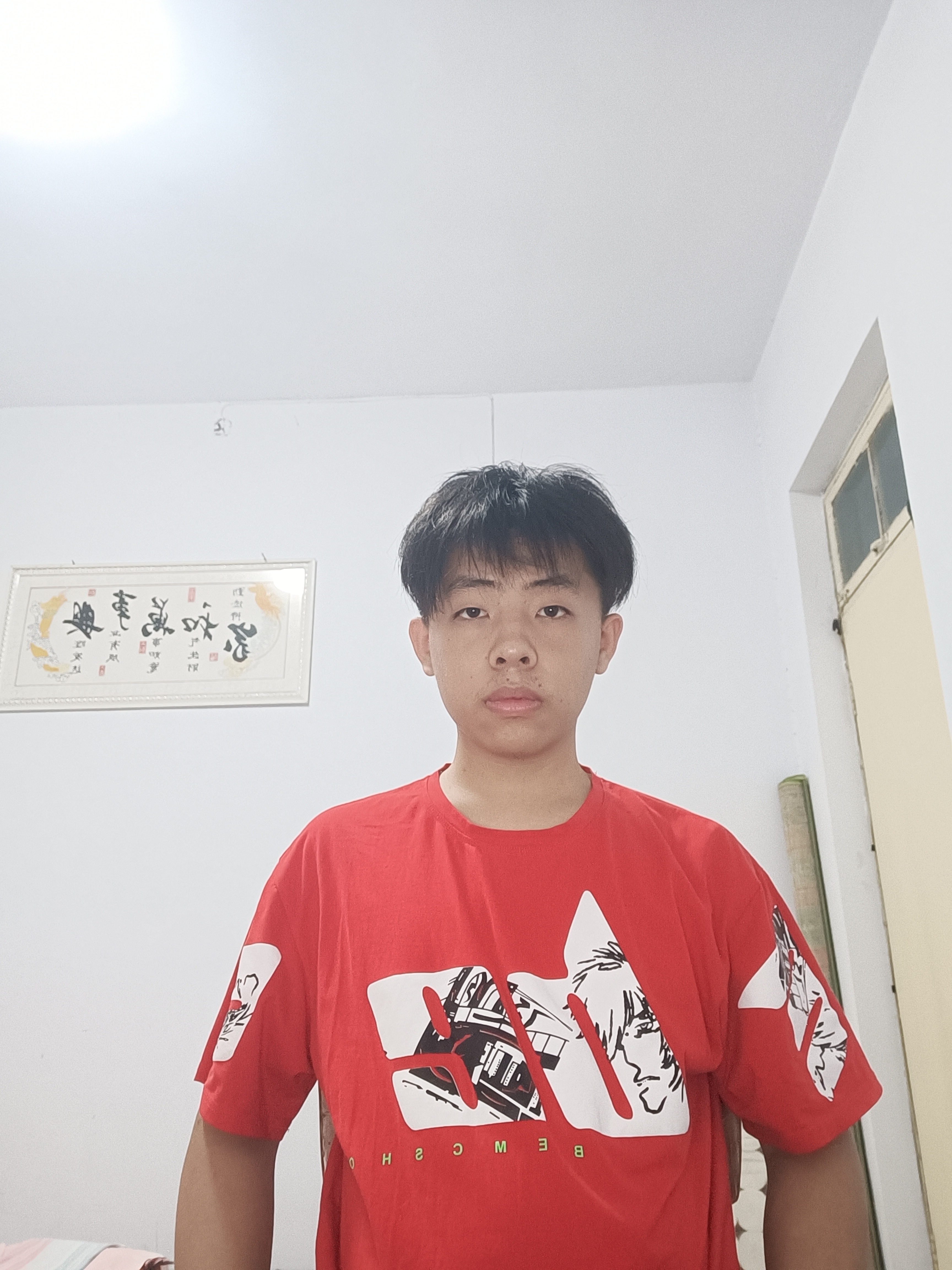 闫教员 照片