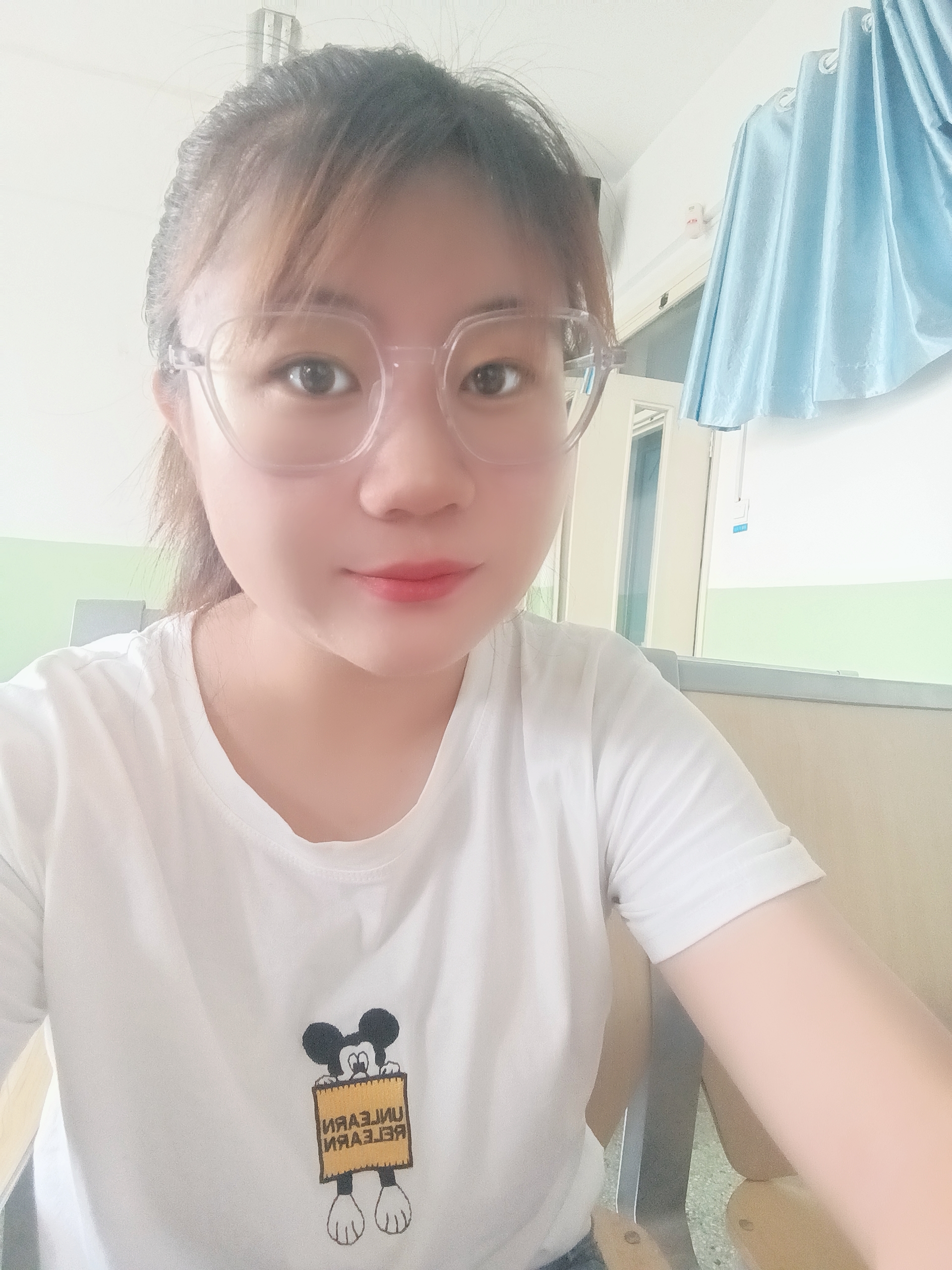 姚教员 照片