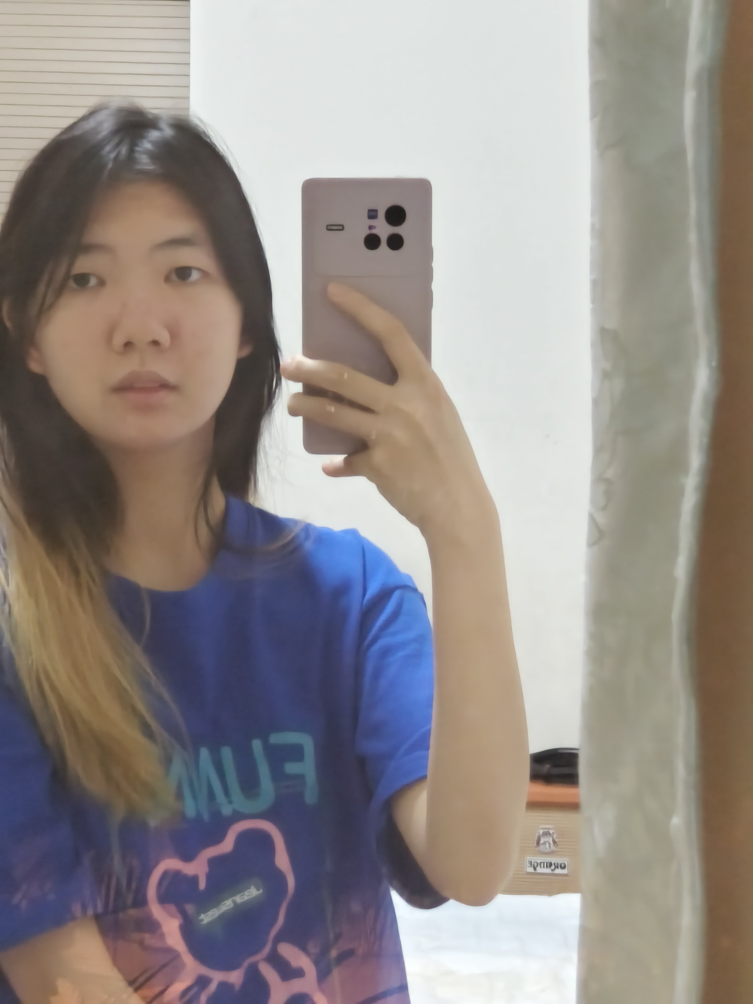 张教员 照片